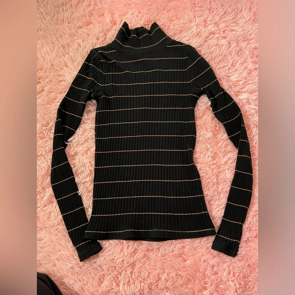 Vince Black Stripe Rib Turtleneck Sweater Women's - Picture 2 of 5